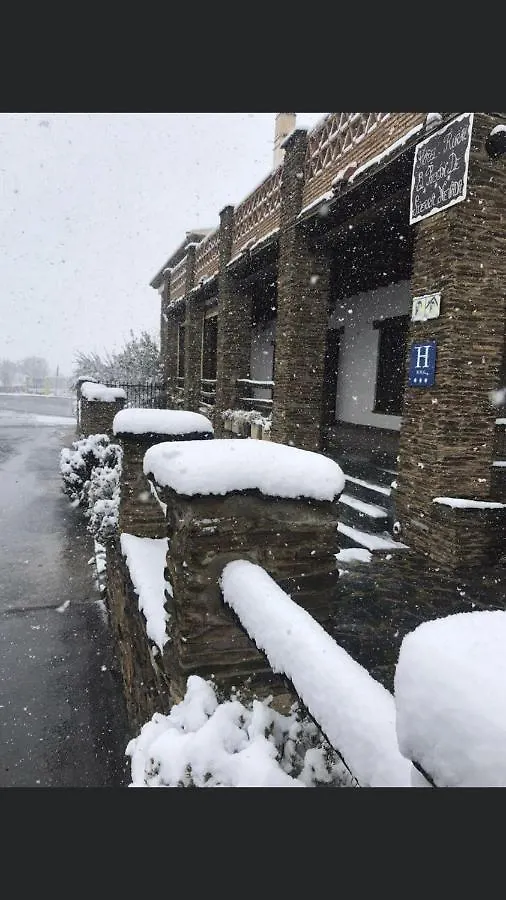Hotel El Picon De Sierra Nevada 헤레스델마르케사도