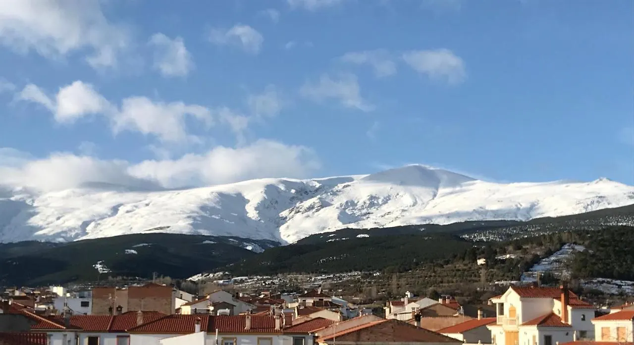 Hotel El Picon De Sierra Nevada 헤레스델마르케사도